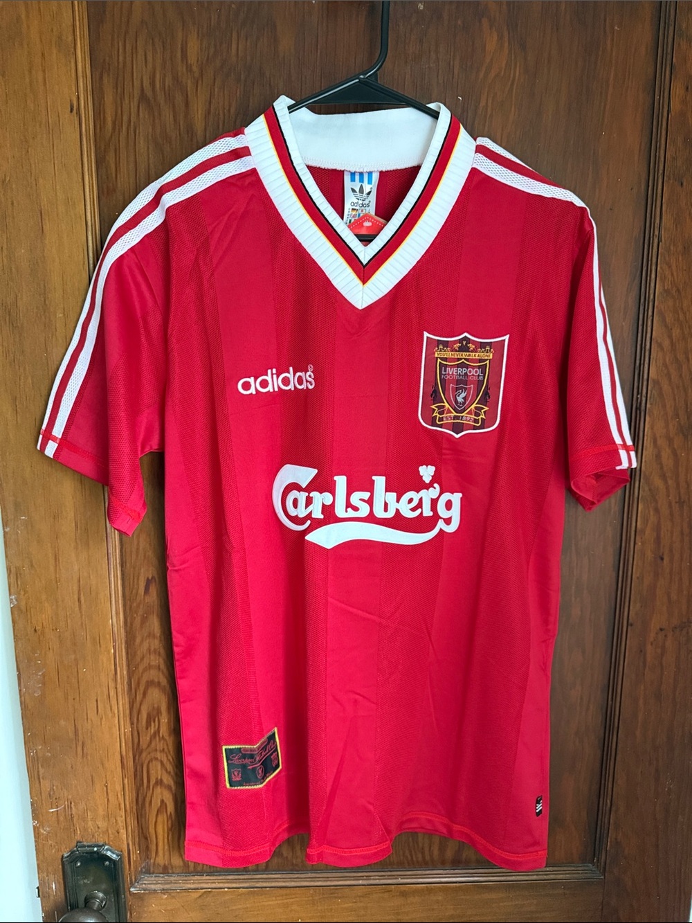 Retro Liverpool 95/96 Adidas Soccer Jersey with Carlsberg Logo - Size M